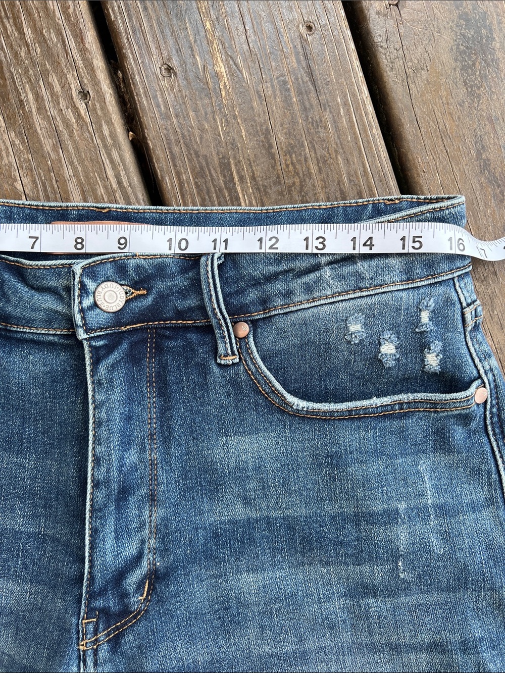 Judy Blue Slim Fit Jeans - Picture 9 of 16